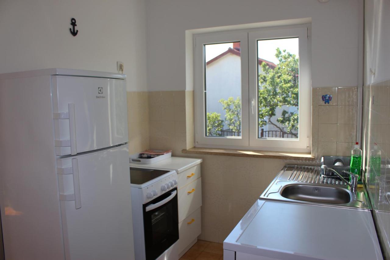 Apartmani Mia Jadranovo Luaran gambar