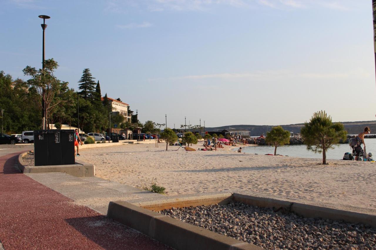 Apartmani Mia Jadranovo Luaran gambar