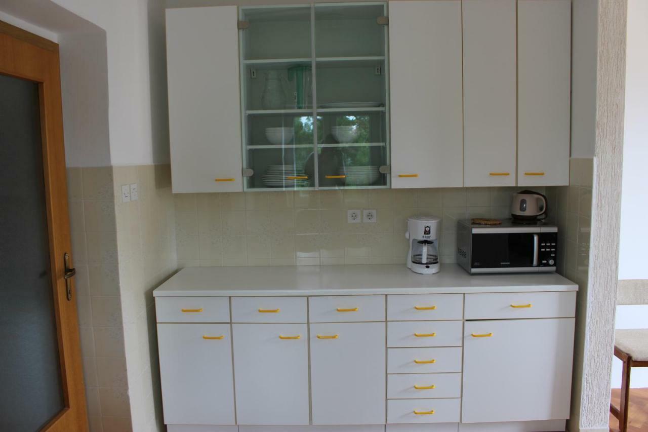 Apartmani Mia Jadranovo Luaran gambar